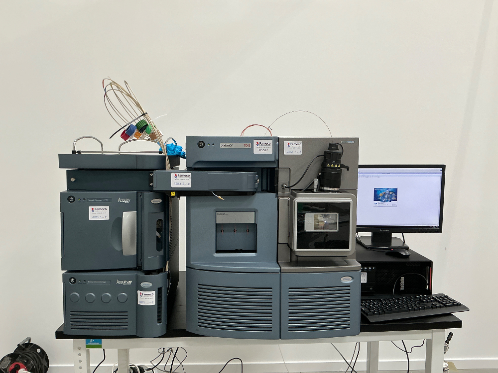 Image of Waters Xevo TQ-S mass spectrometer with Aquity HPLC with PC, with roughing pumps